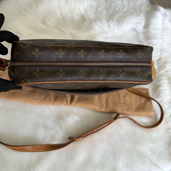 Stunning crossbody bag - Picture 4 of 16